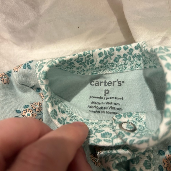 Carters body suits - Picture 6 of 6